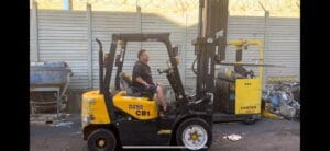 Daewoo G25s forklift yellow