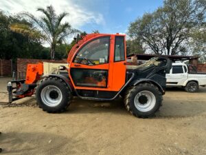 JLG 35.13 Telehandler orange