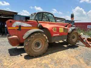 Telehandler Manitou MT1840 Telehandler red